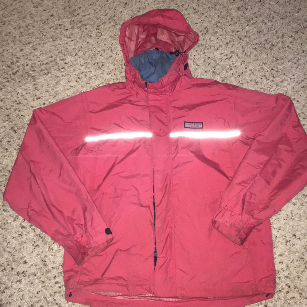 Men’s vineyard vines red lined rain jacket